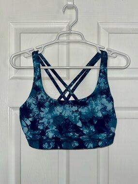 Lululemon Women's Strappy Sports Bra